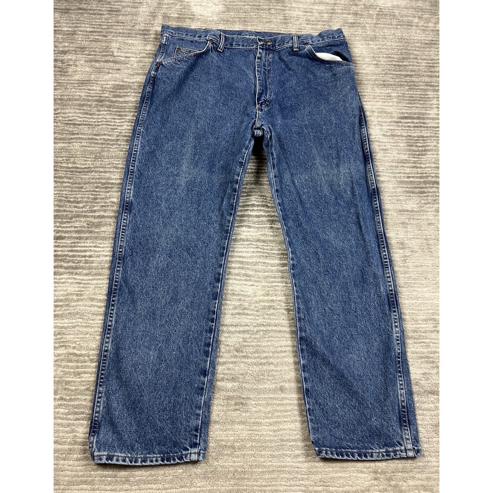 Wrangler Jeans Mens 42x30 Blue Medium Wash Denim 96501DS Cotton